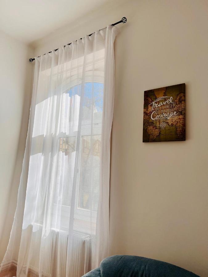 Apartment Friends Central オラデア エクステリア 写真